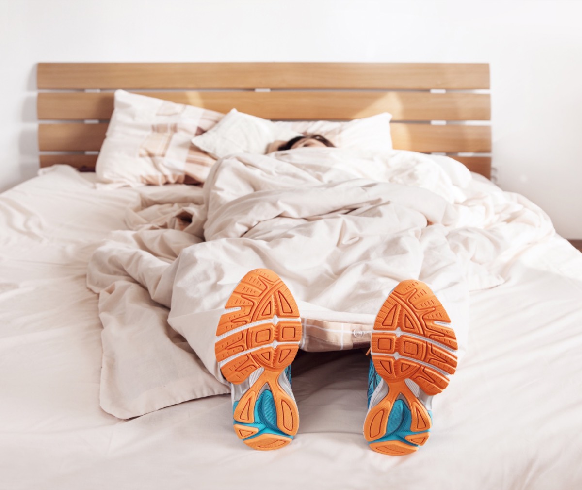 Uni ja urheilusuorituskyky: Kuinka riittävä uni ja laadukas lepo vaikuttavat urheilusuorituskykyyn ja palautumiseen