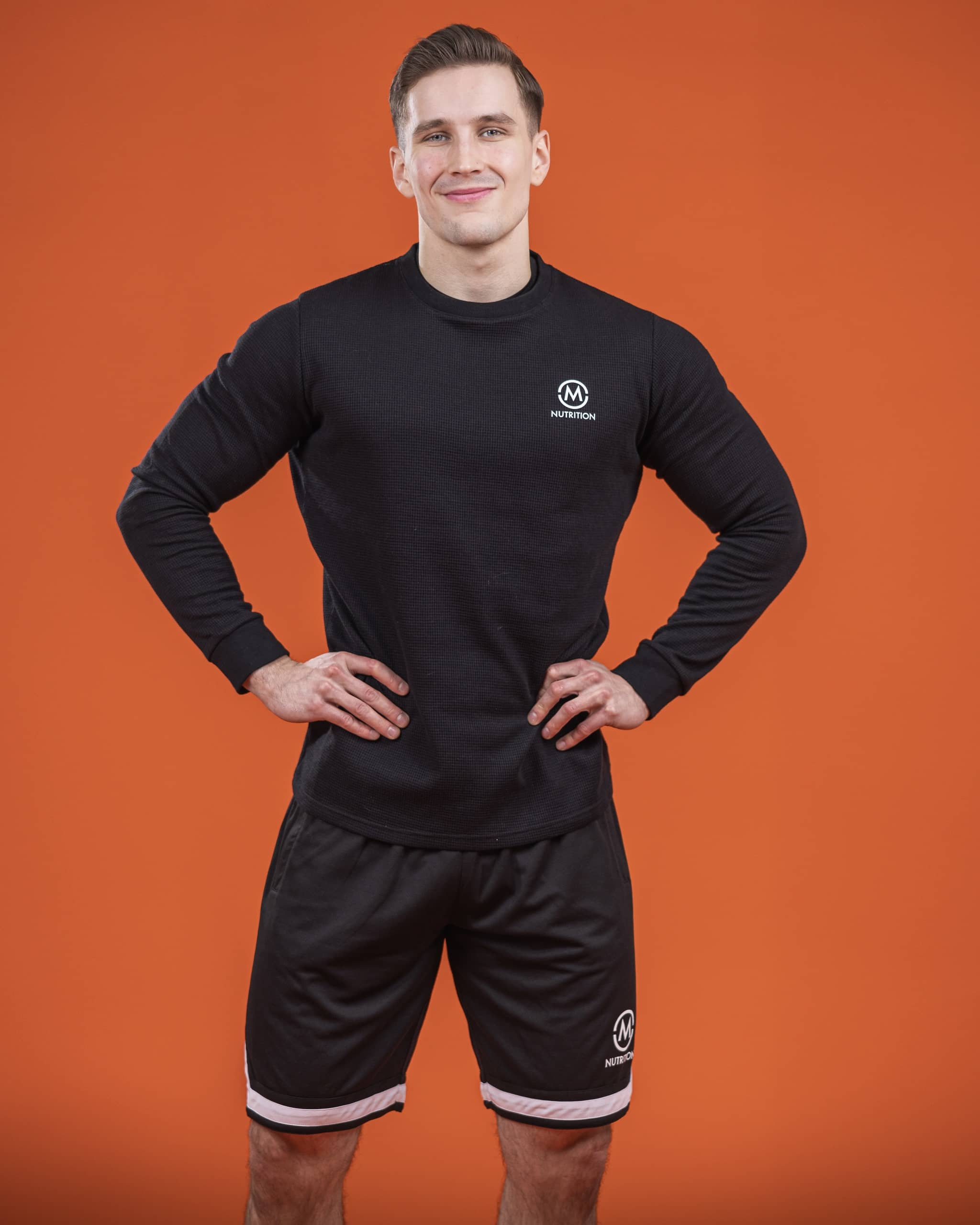 M-Nutrition Tech Training Longsleeve, Black